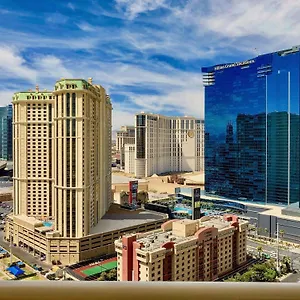 Strip View Balcony - No Fee ! Appartamento