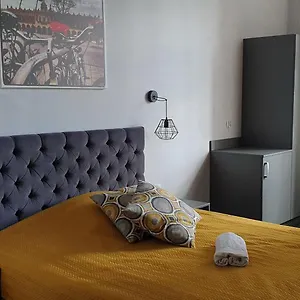 Bed & Breakfast Tournet **
