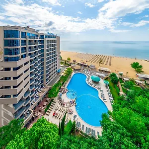 Szálloda Sentido Bellevue Napospart